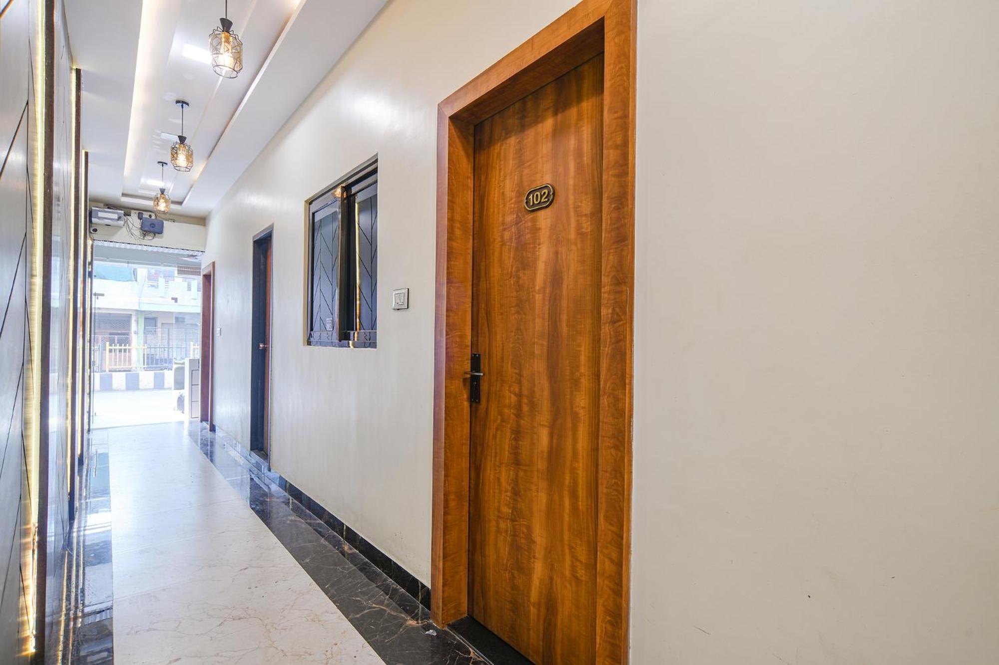 Hotel Fabexpress Orbit Ujjain Zewnętrze zdjęcie