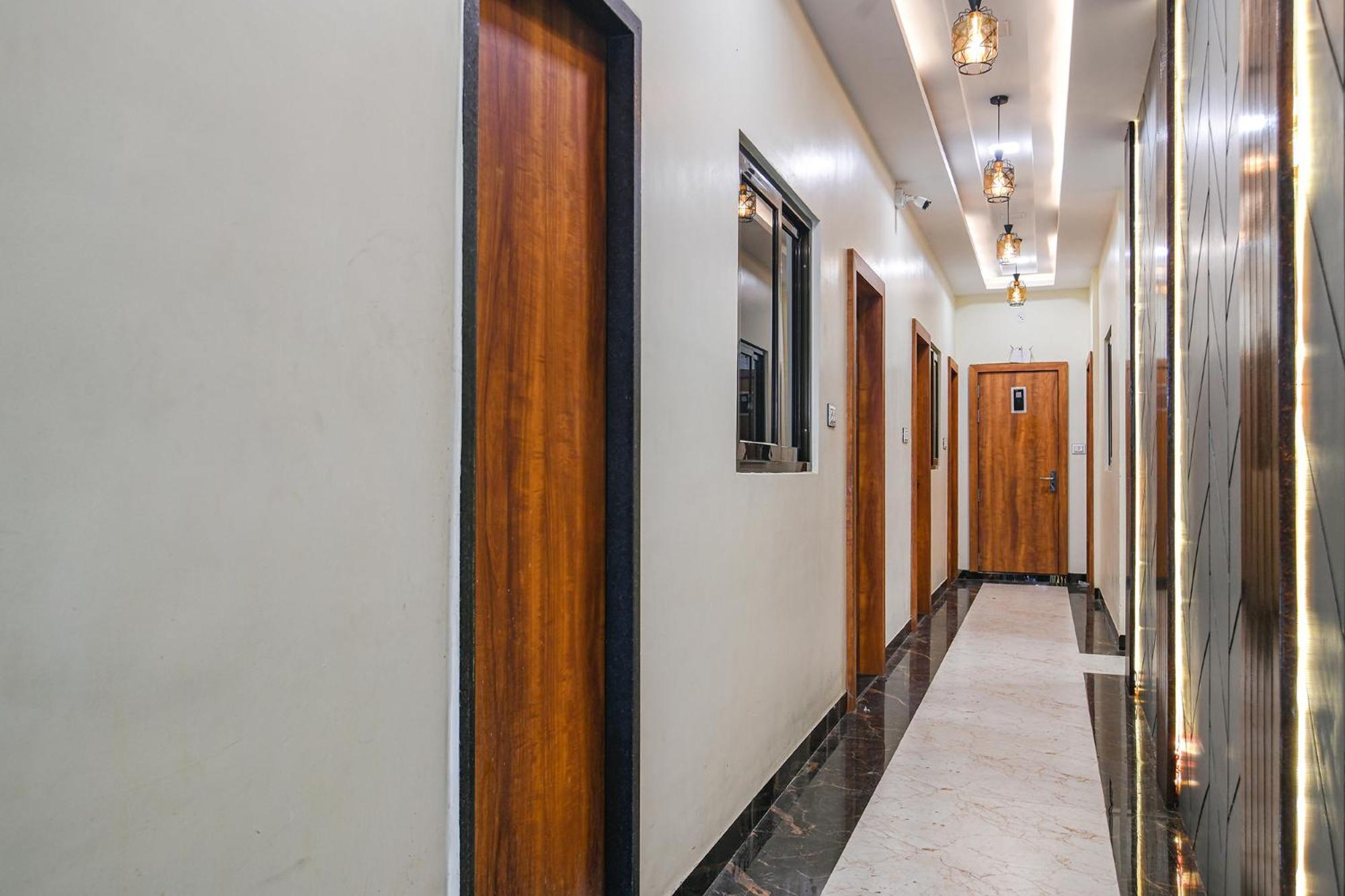 Hotel Fabexpress Orbit Ujjain Zewnętrze zdjęcie