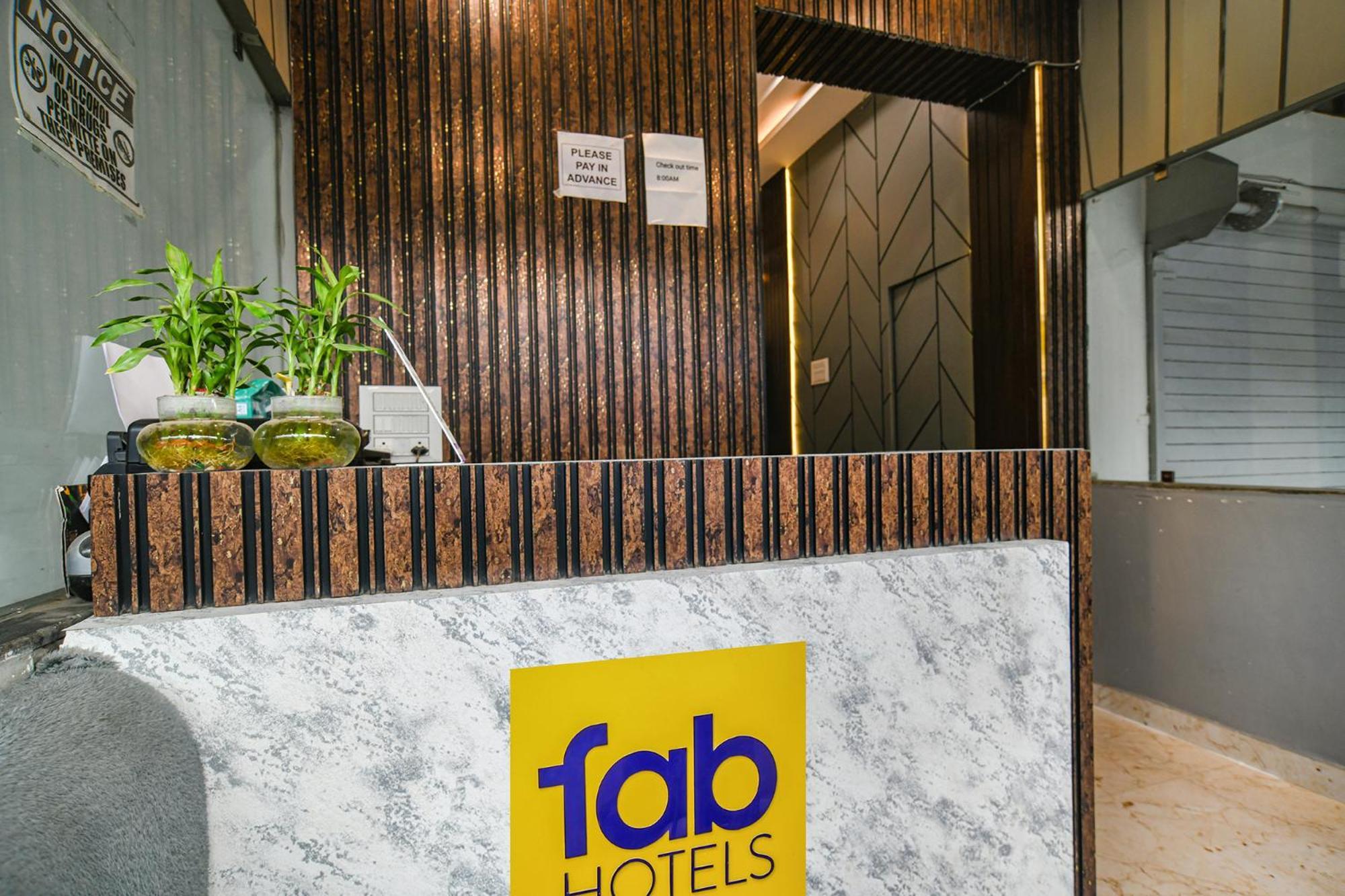 Hotel Fabexpress Orbit Ujjain Zewnętrze zdjęcie